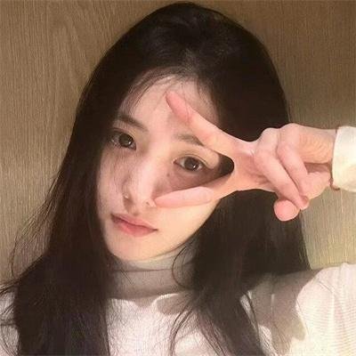 新娘向后跑